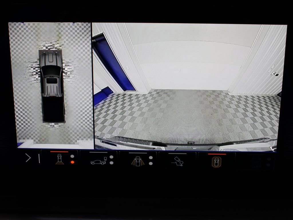 Used 2024 GMC Sierra 2500 Denali w/ Technology Package image 16