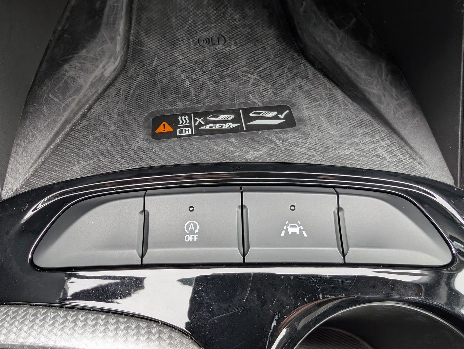 Certified 2025 Buick Envista Avenir image 22