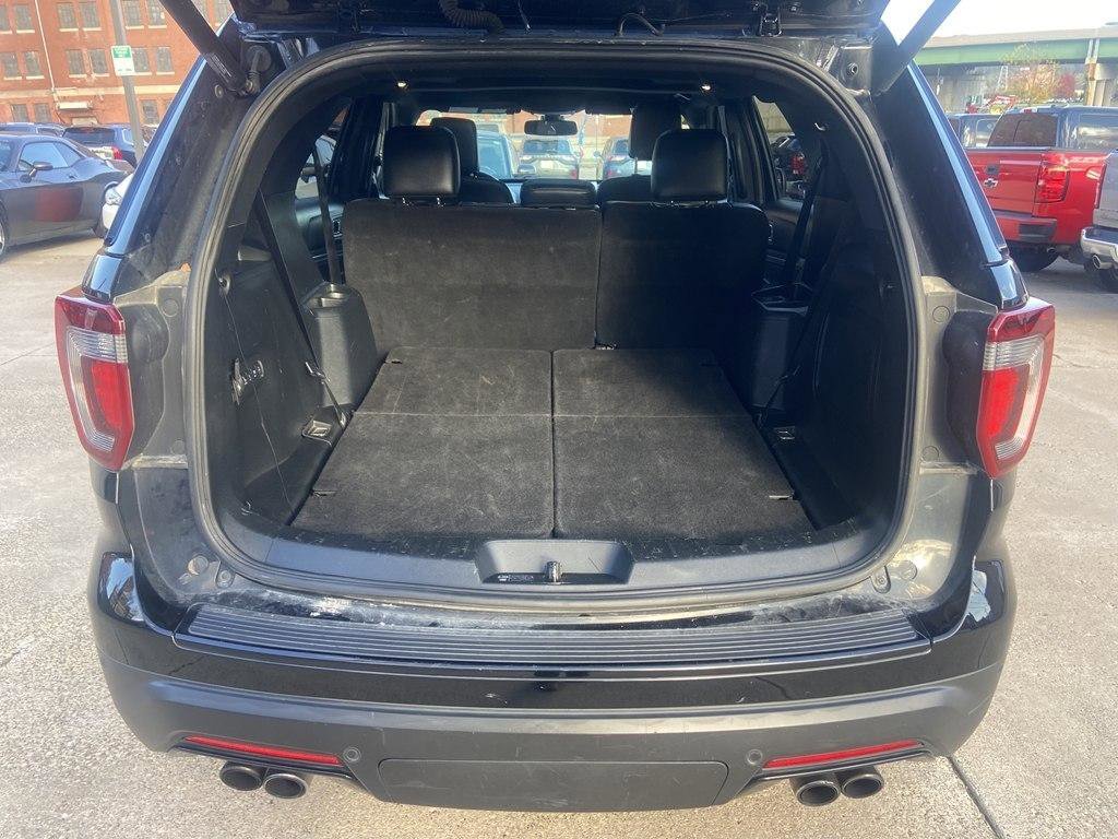 Used 2018 Ford Explorer Sport w/ Equipment Group 401A AWD/4WD image 8