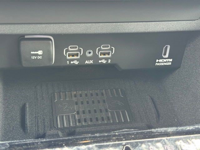 New 2026 Jeep Grand Wagoneer Summit w/ Premium Group III AWD/4WD image 24