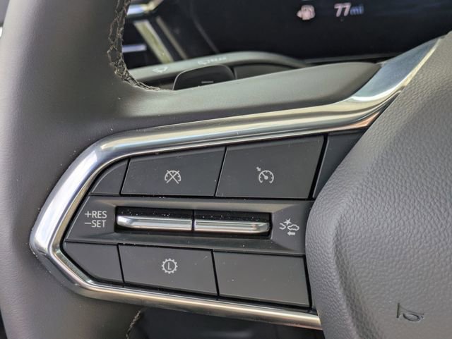 Used 2025 Chevrolet Suburban LT w/ Comfort Package image 19