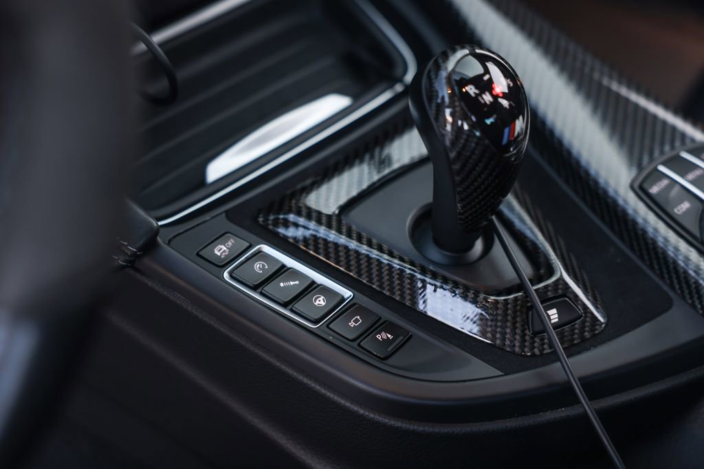 Used 2018 BMW M3 image 42