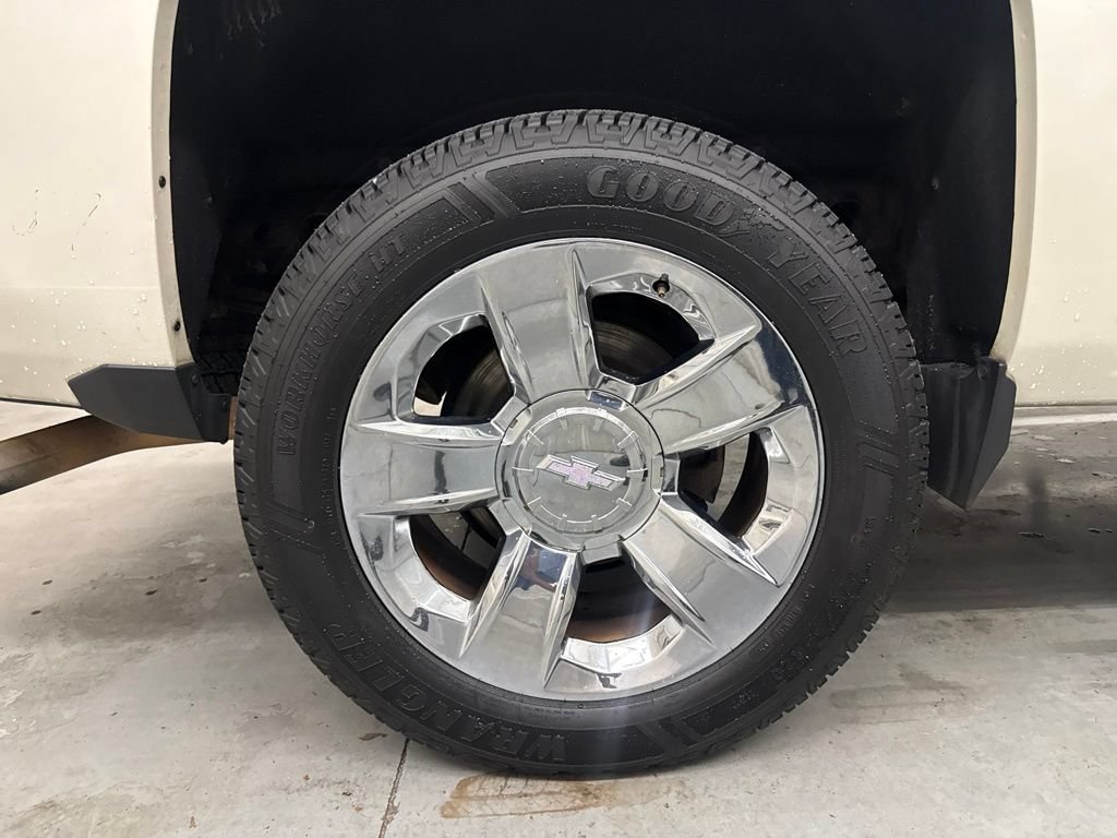 Used 2014 Chevrolet Silverado 1500 LT w/ LT Convenience Package RWD image 19