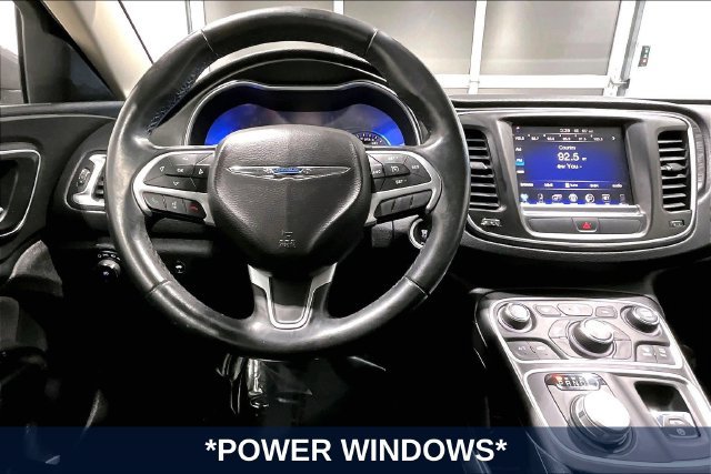 Used 2016 Chrysler 200 Limited FWD image 11
