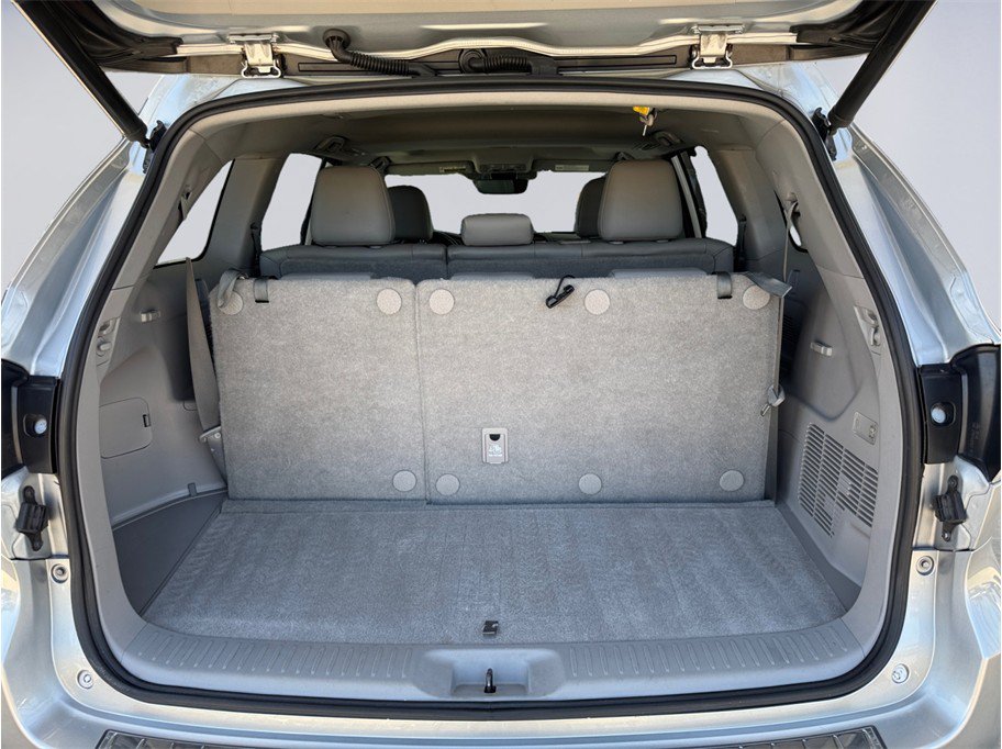 Used 2019 Toyota Highlander XLE AWD/4WD image 27