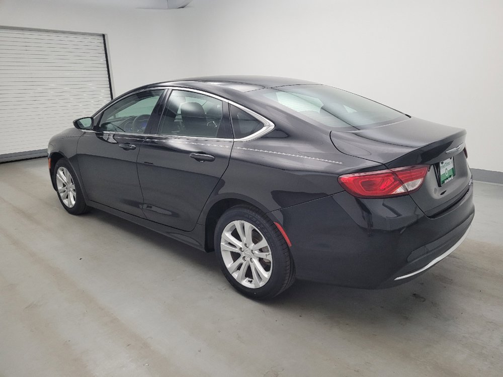 Used 2015 Chrysler 200 Limited FWD image 3
