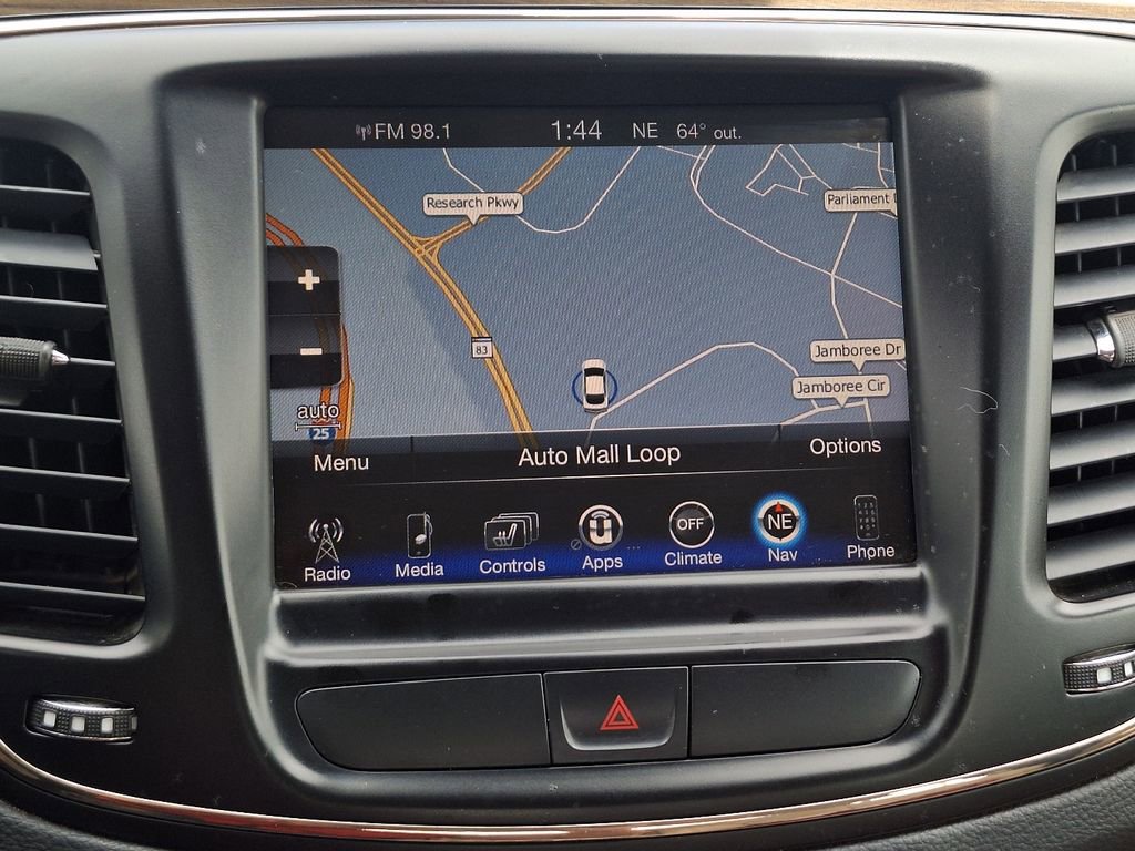 Used 2016 Chrysler 200 C w/ Premium Group AWD/4WD image 21