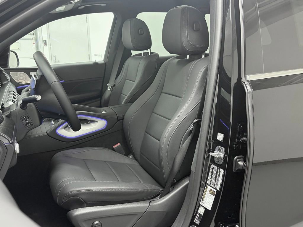 Certified 2026 Mercedes-Benz GLS 450 4MATIC image 12