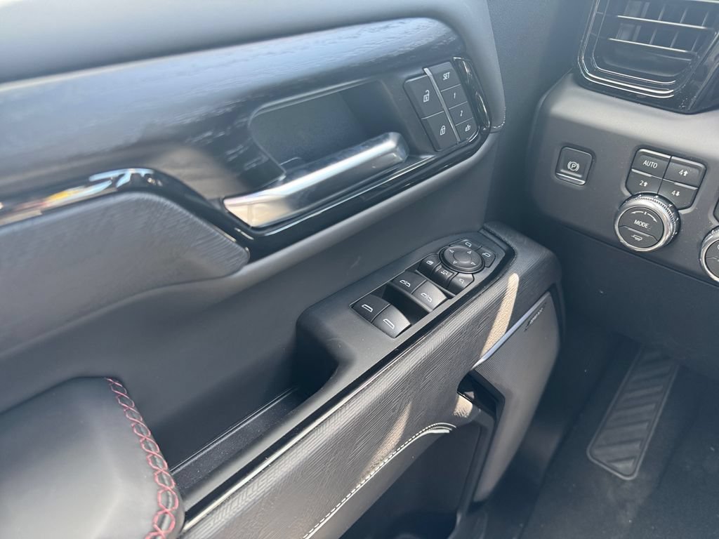 New 2026 GMC Sierra 2500 AT4X AWD/4WD image 14