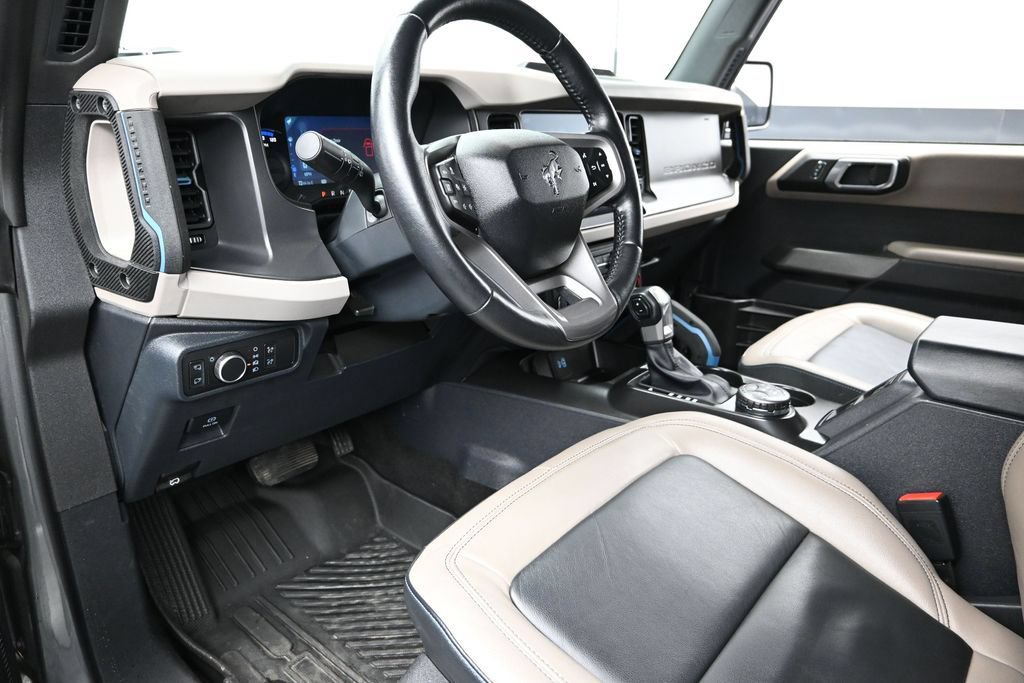 Certified 2022 Ford Bronco Wildtrak AWD/4WD image 16