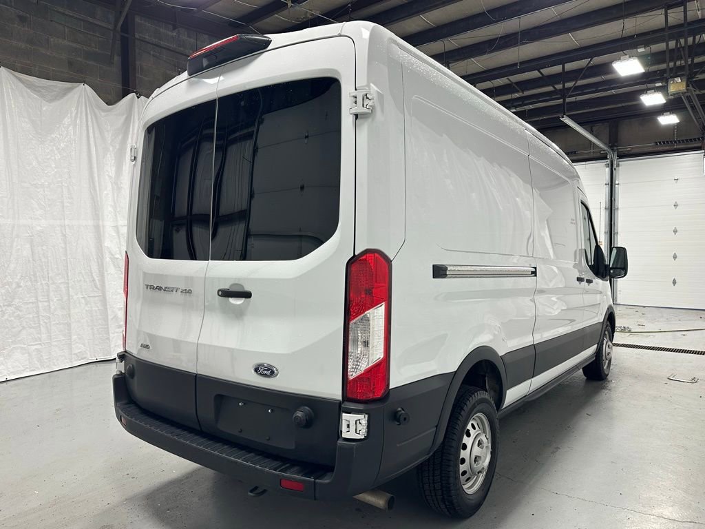 Used 2024 Ford Transit 250 148 Medium Roof Extended AWD w/ Load Area Protection Package image 7