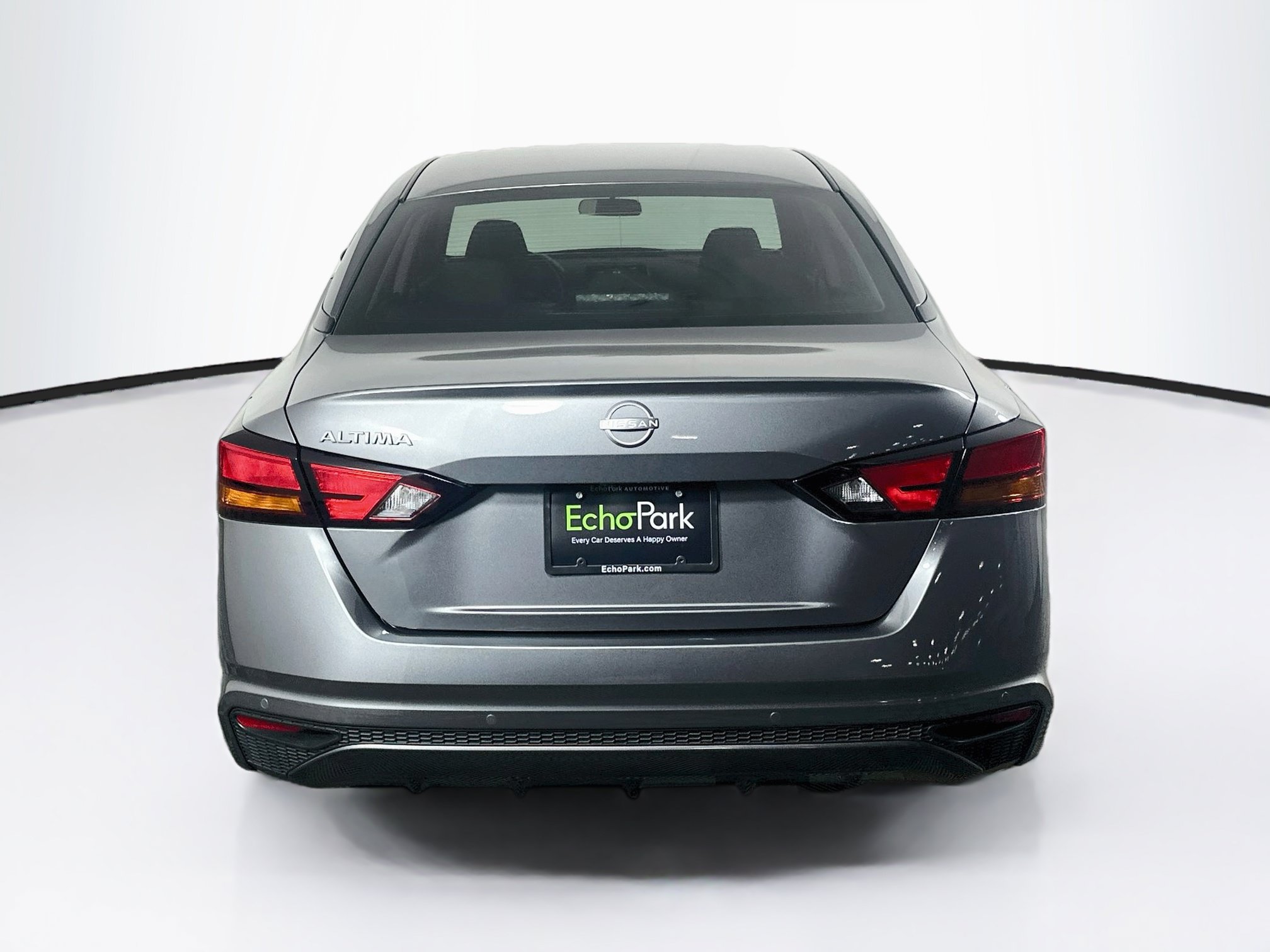 Used 2024 Nissan Altima 2.5 S FWD image 7