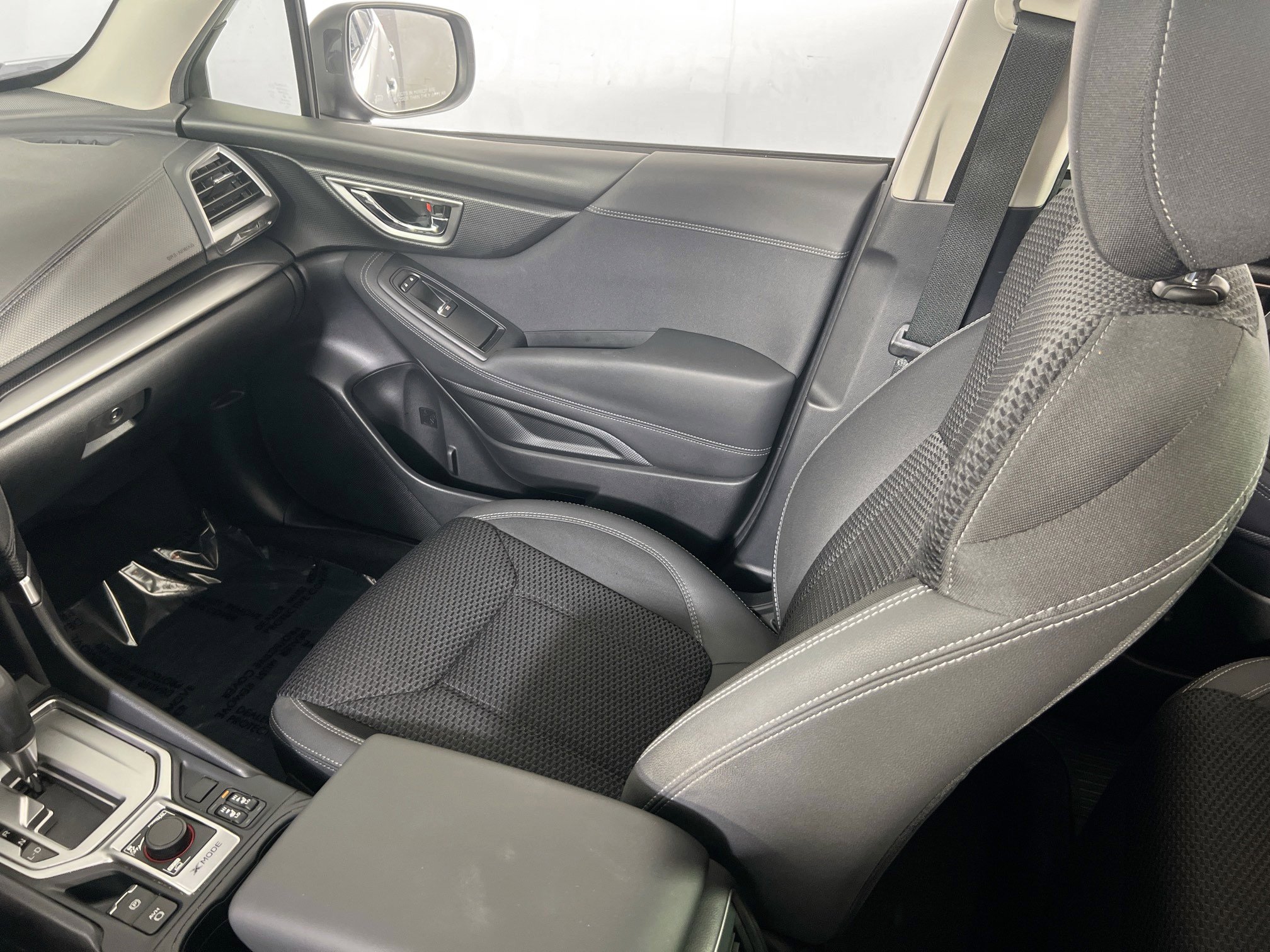 Used 2020 Subaru Forester Premium image 23