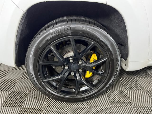 Used 2018 Jeep Grand Cherokee Trackhawk AWD/4WD image 12