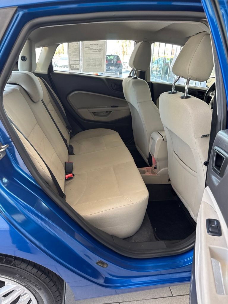 Used 2018 Ford Fiesta SE FWD image 7