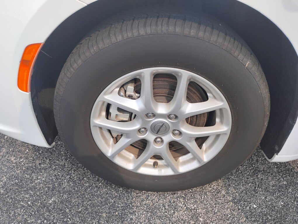 Used 2023 Chrysler Pacifica Touring-L FWD image 25