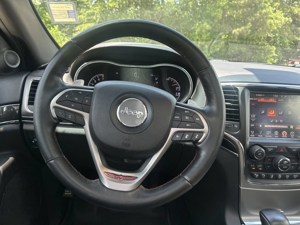 Used 2017 Jeep Grand Cherokee Trailhawk w/ Trailhawk Luxury Group AWD/4WD image 24