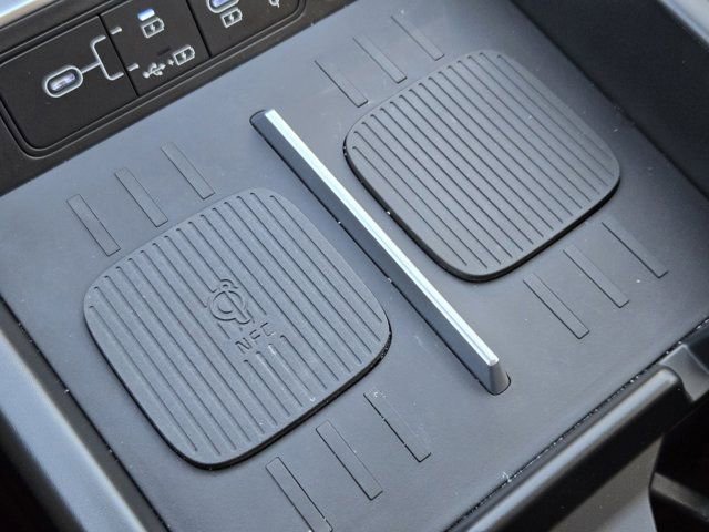 Used 2024 Hyundai Santa Fe Limited image 18