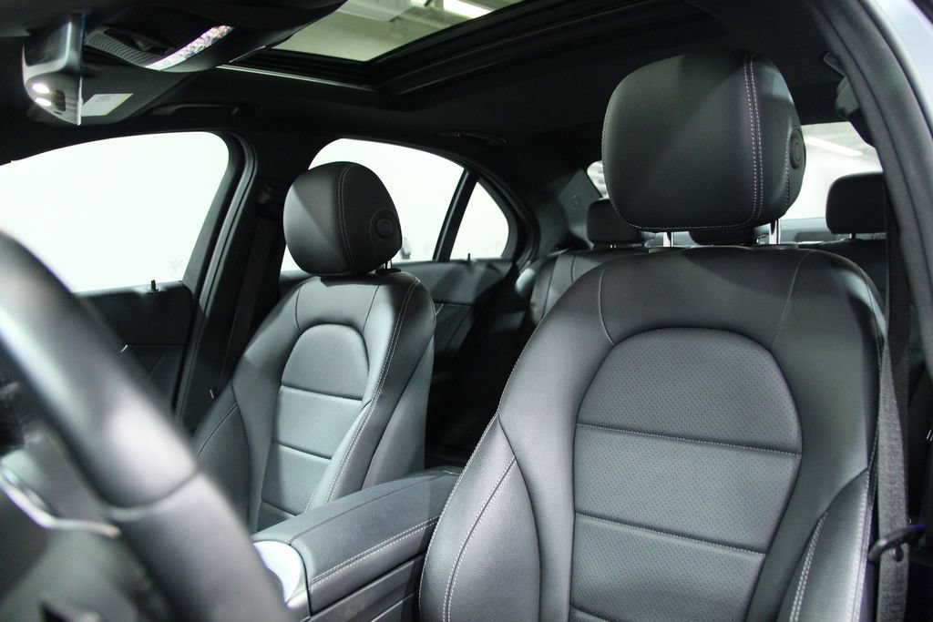 Used 2021 Mercedes-Benz C 300 4MATIC Sedan image 6