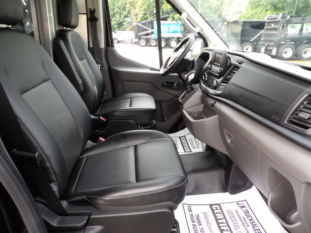 Used 2023 Ford Transit 250 148 High Roof Extended w/ Load Area Protection Package RWD image 33
