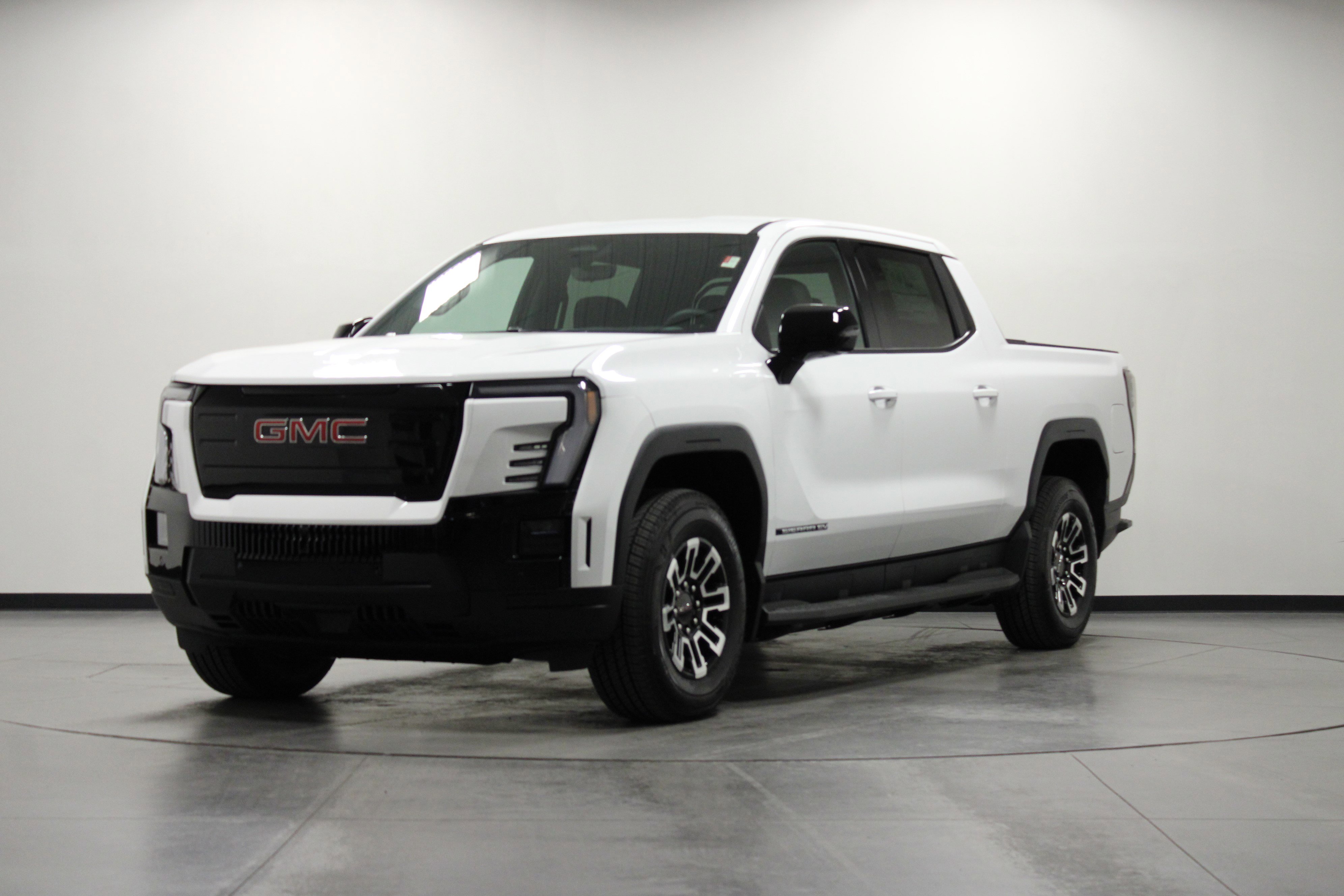 New 2026 GMC Sierra EV Elevation w/ Premium Package image 8