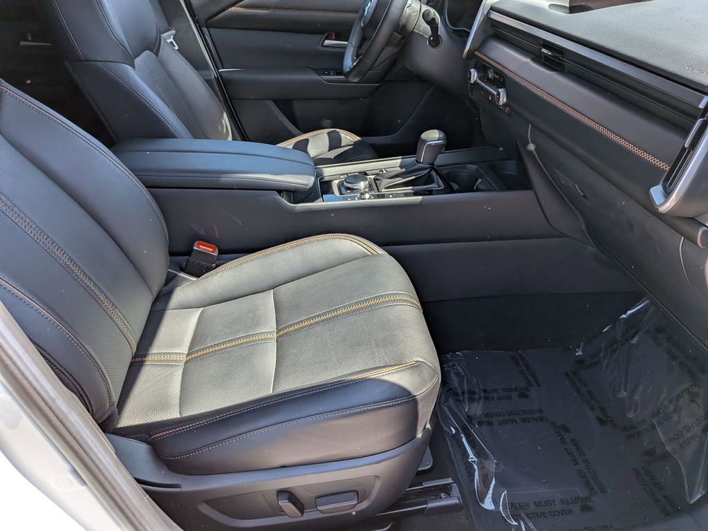 Used 2025 MAZDA CX-50 AWD 2.5 Hybrid w/ Premium Pkg image 30