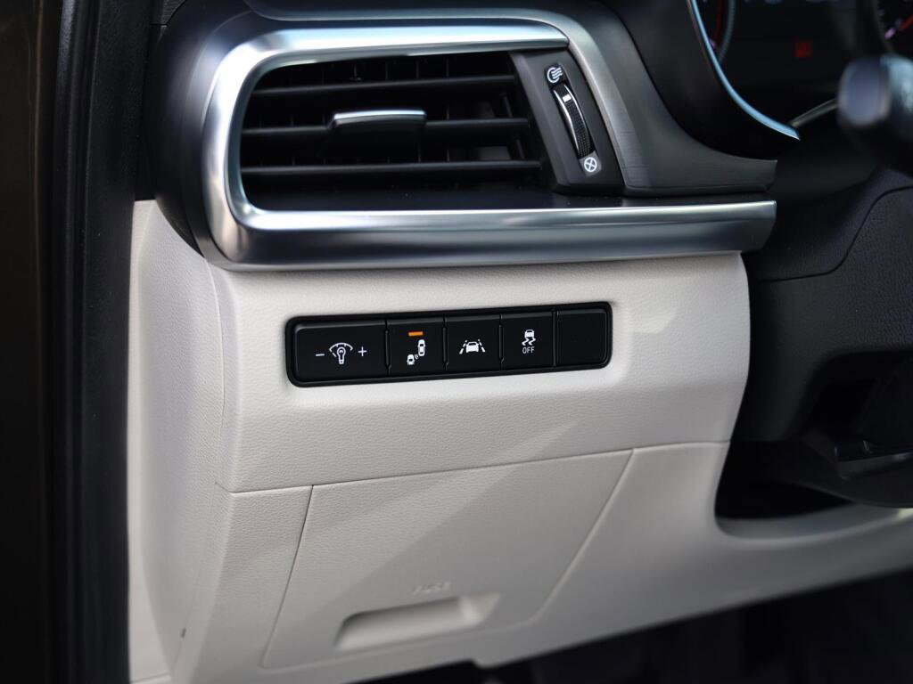 Used 2022 Kia Telluride S image 18