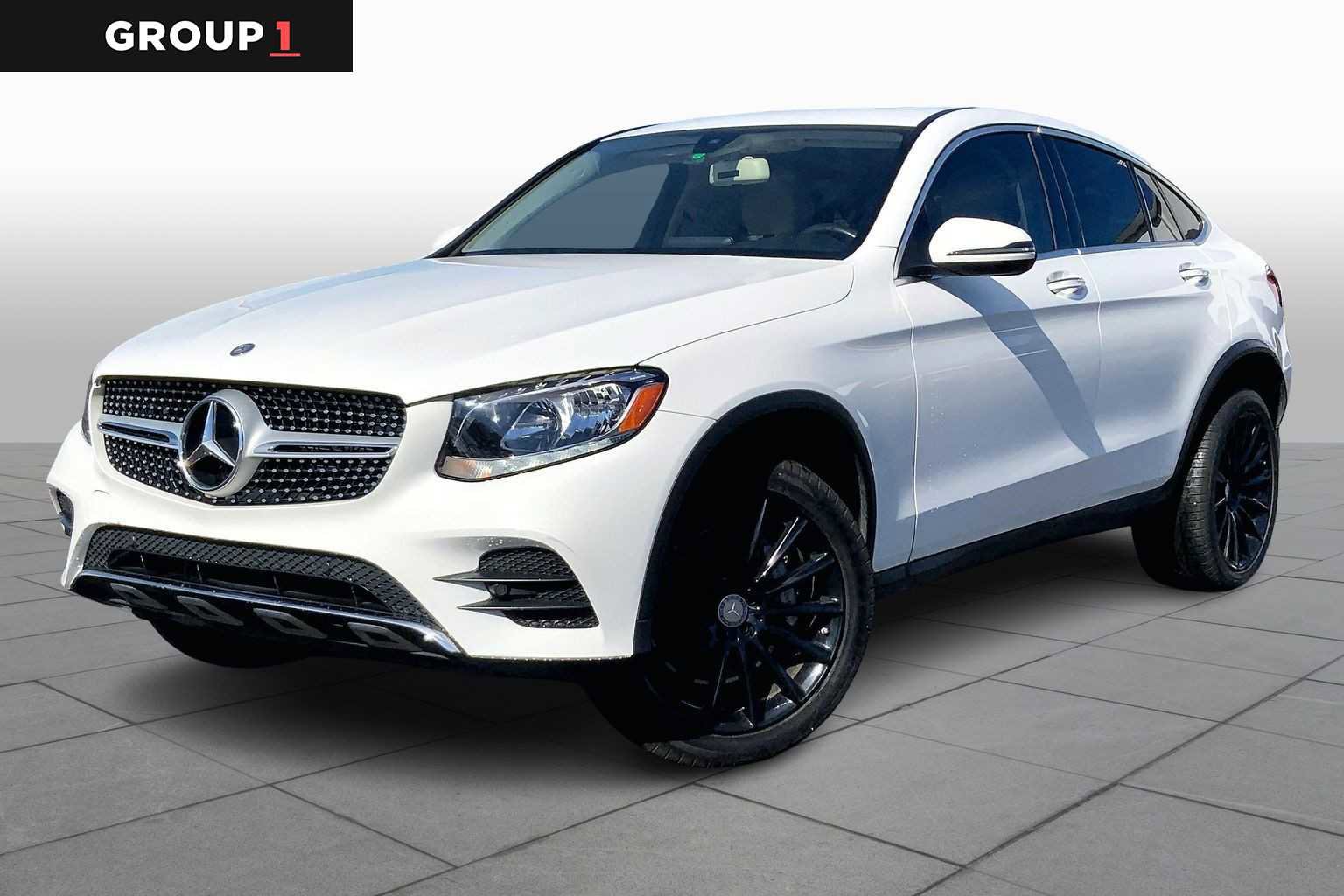 Used 2017 Mercedes-Benz GLC 300 4MATIC Coupe image 1