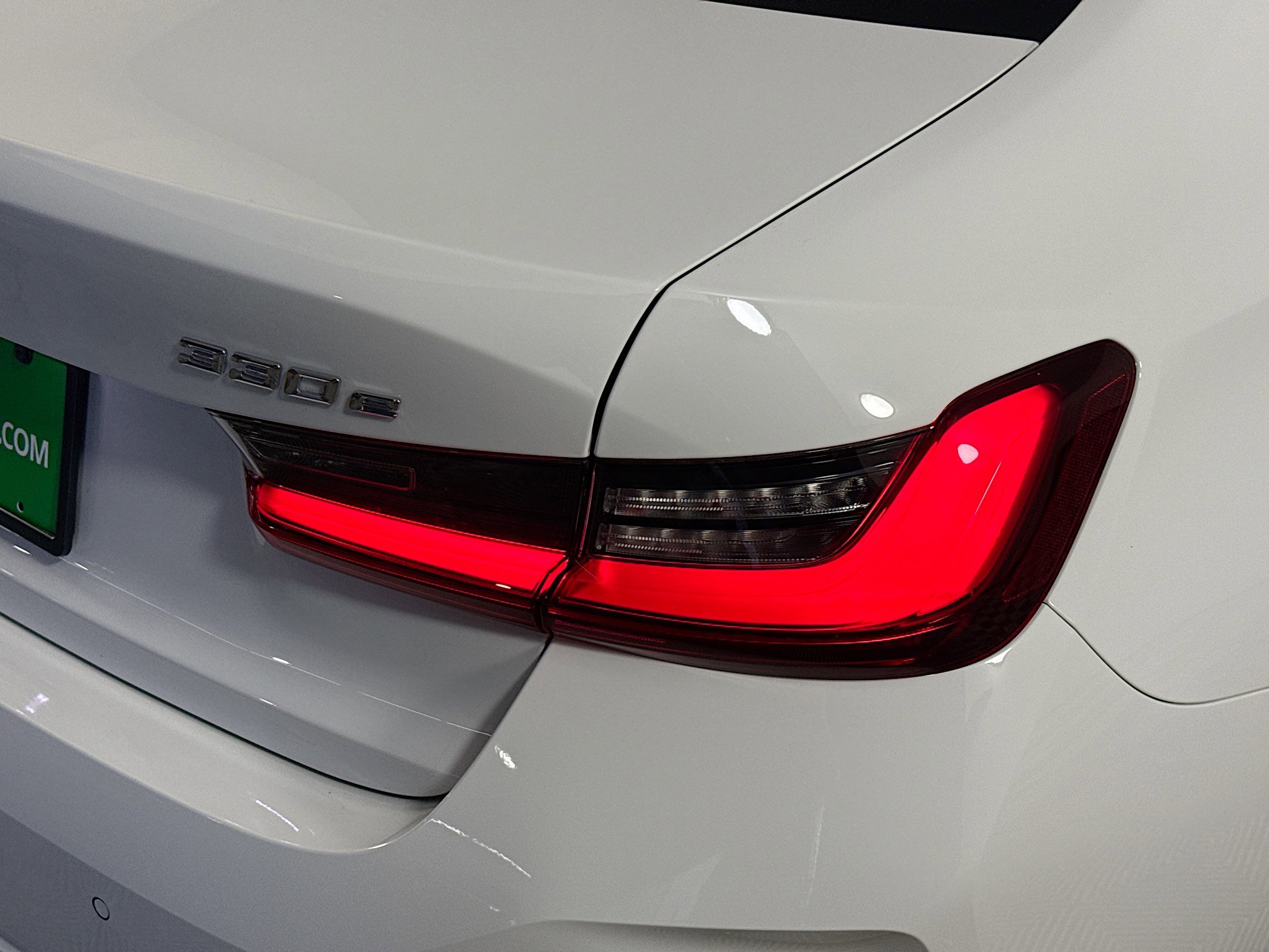 Used 2023 BMW 330e w/ Driving Assistance Package image 34