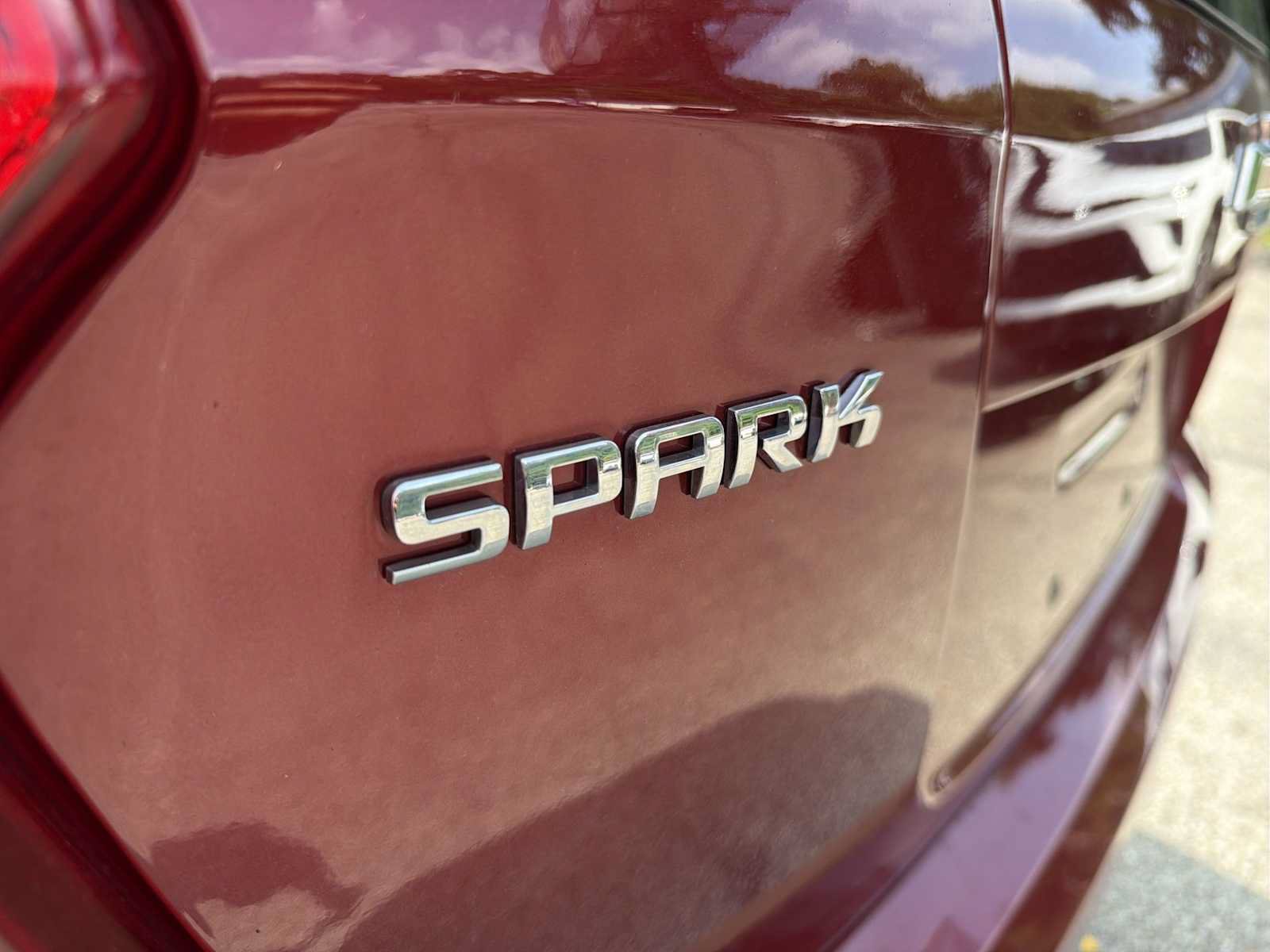Used 2022 Chevrolet Spark LS FWD image 28