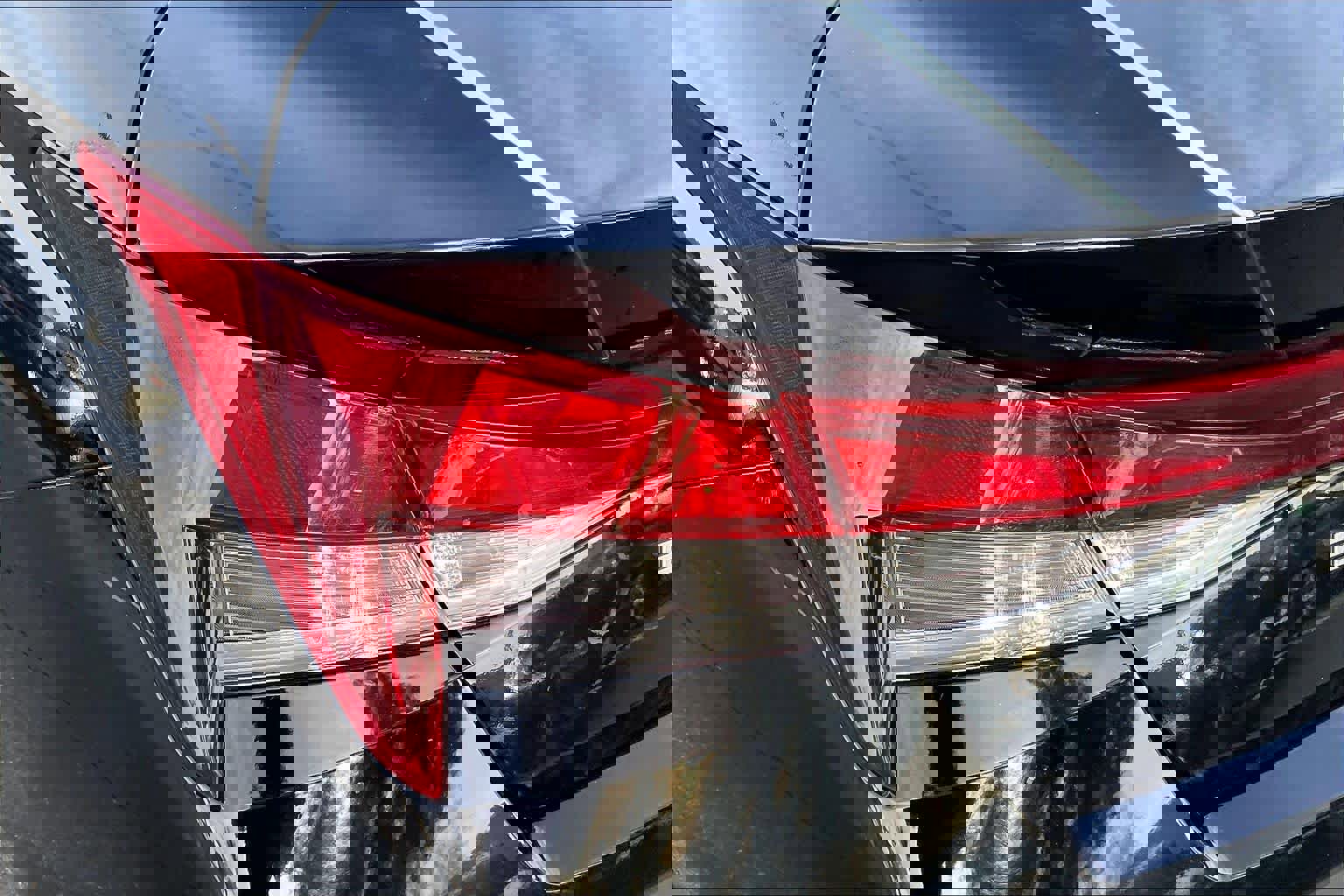 Used 2024 Hyundai Elantra SE image 30