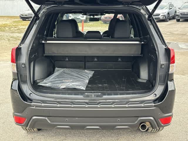 Used 2025 Subaru Forester Wilderness w/ Convenience Package AWD/4WD image 31