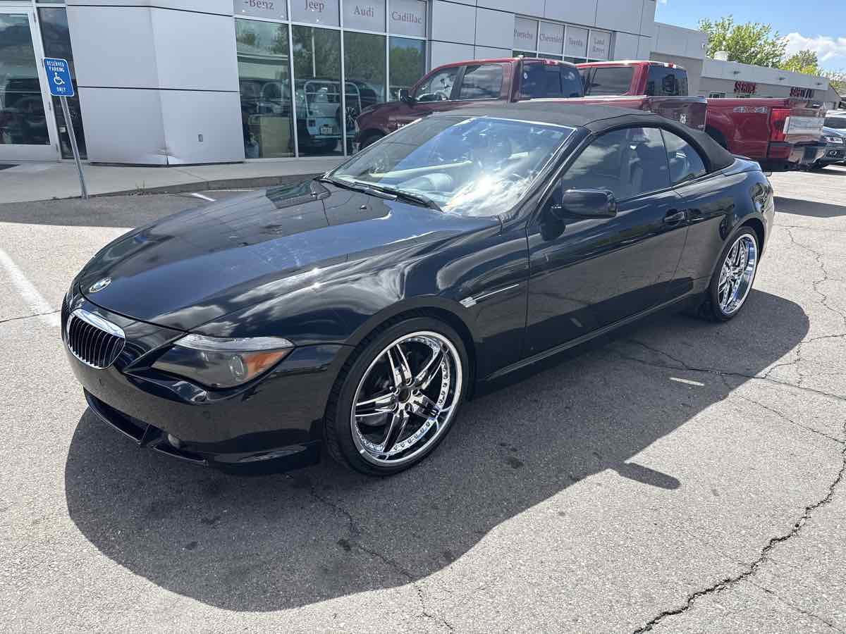 Used 2005 BMW 645Ci Convertible RWD image 2