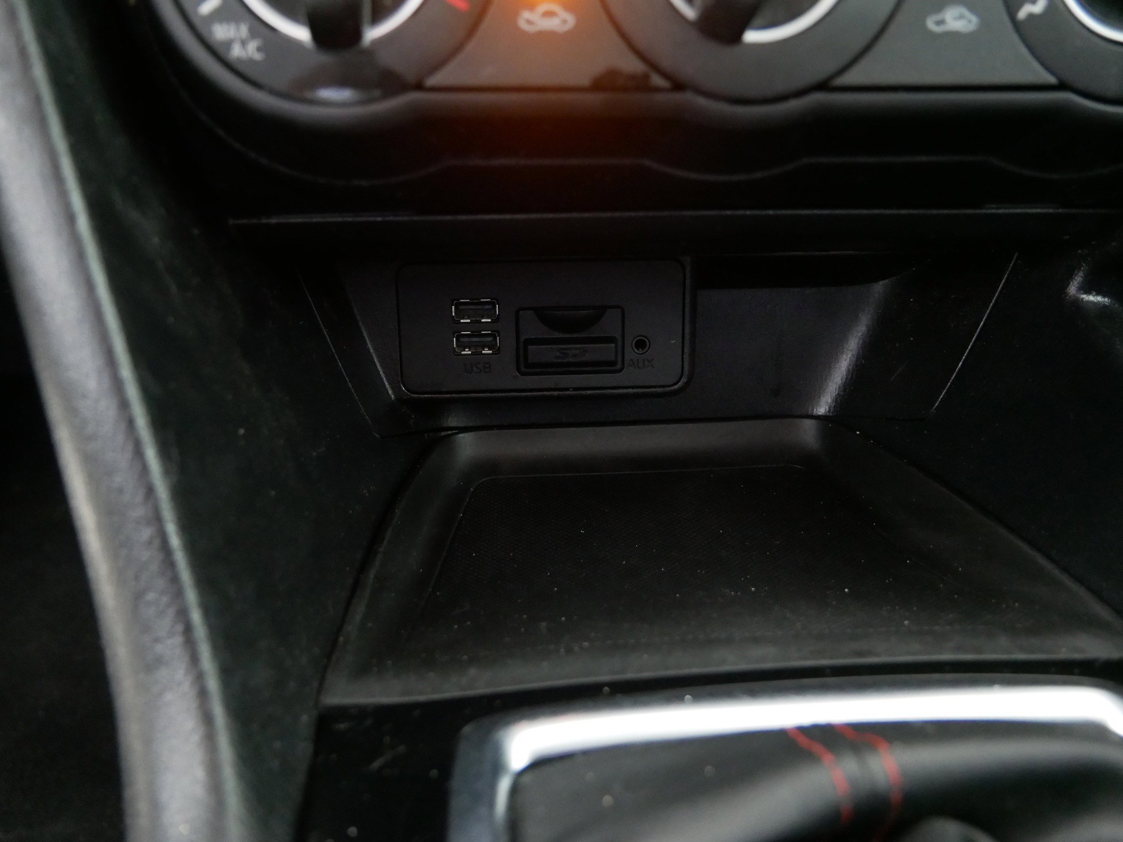 Used 2015 MAZDA MAZDA3 i Touring image 30