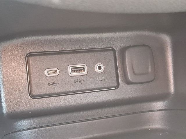 Certified 2024 Chevrolet Equinox LT FWD image 23