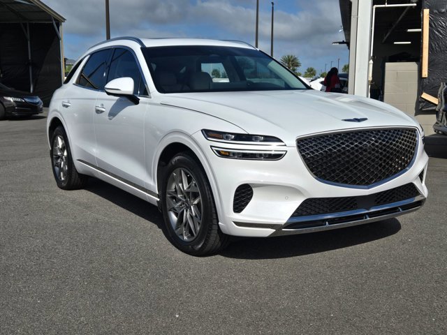 Used 2025 Genesis GV70 2.5T w/ Advanced Package AWD/4WD image 3