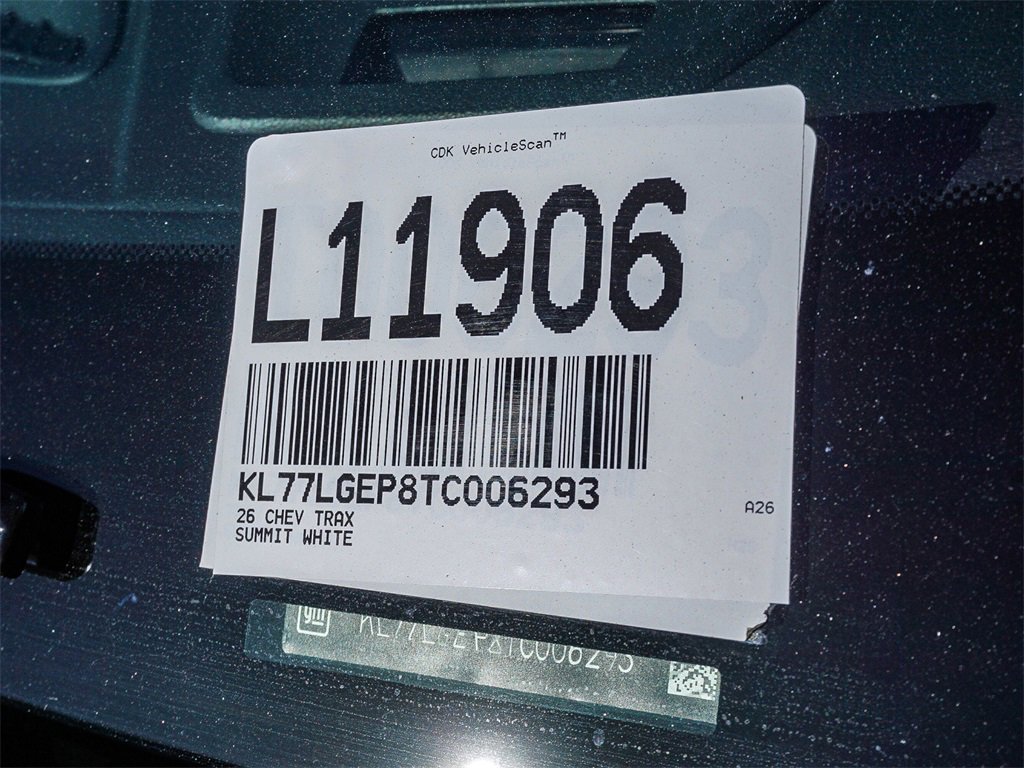 Used 2026 Chevrolet Trax RS w/ Sunroof Package image 26