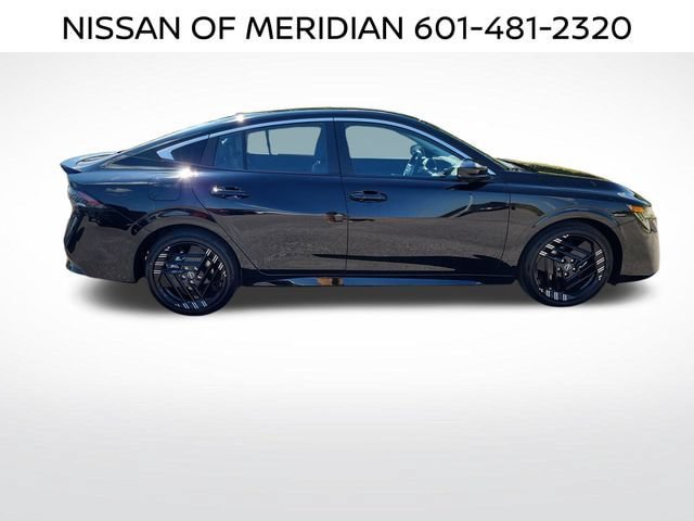 New 2027 Nissan Sentra SR w/ SR Premium Package FWD image 6