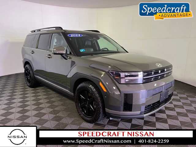 Used 2024 Hyundai Santa Fe Limited image 1