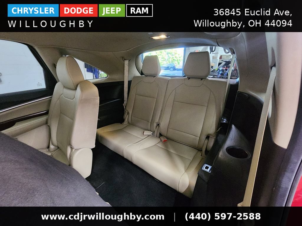 Used 2020 Acura MDX SH-AWD image 32