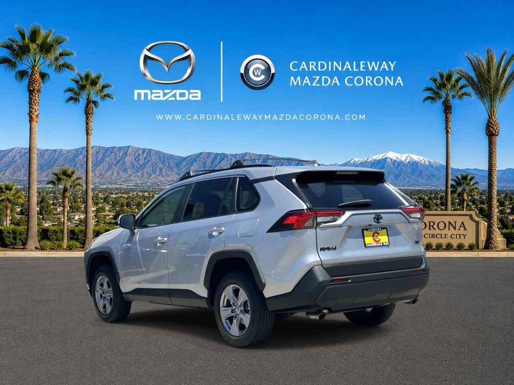 Used 2024 Toyota RAV4 XLE w/ Convenience Package FWD image 5