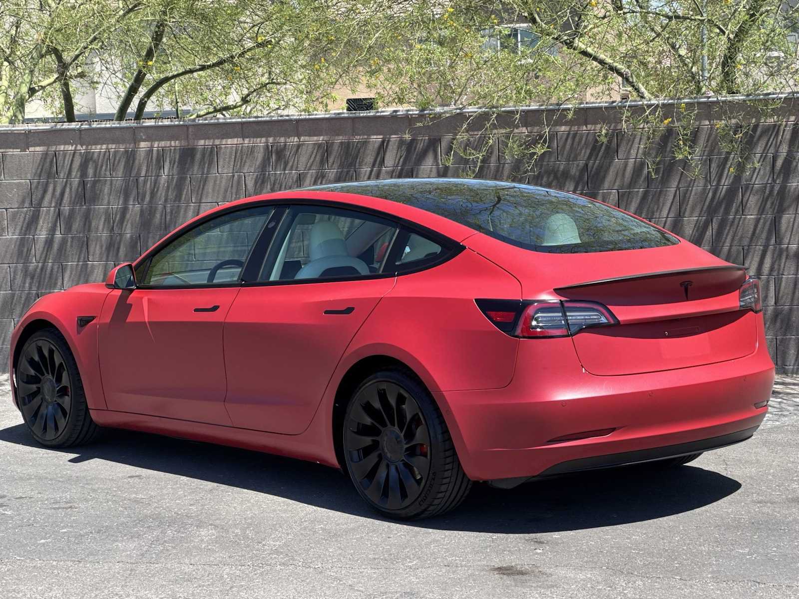 Used 2022 Tesla Model 3 Performance AWD/4WD image 6