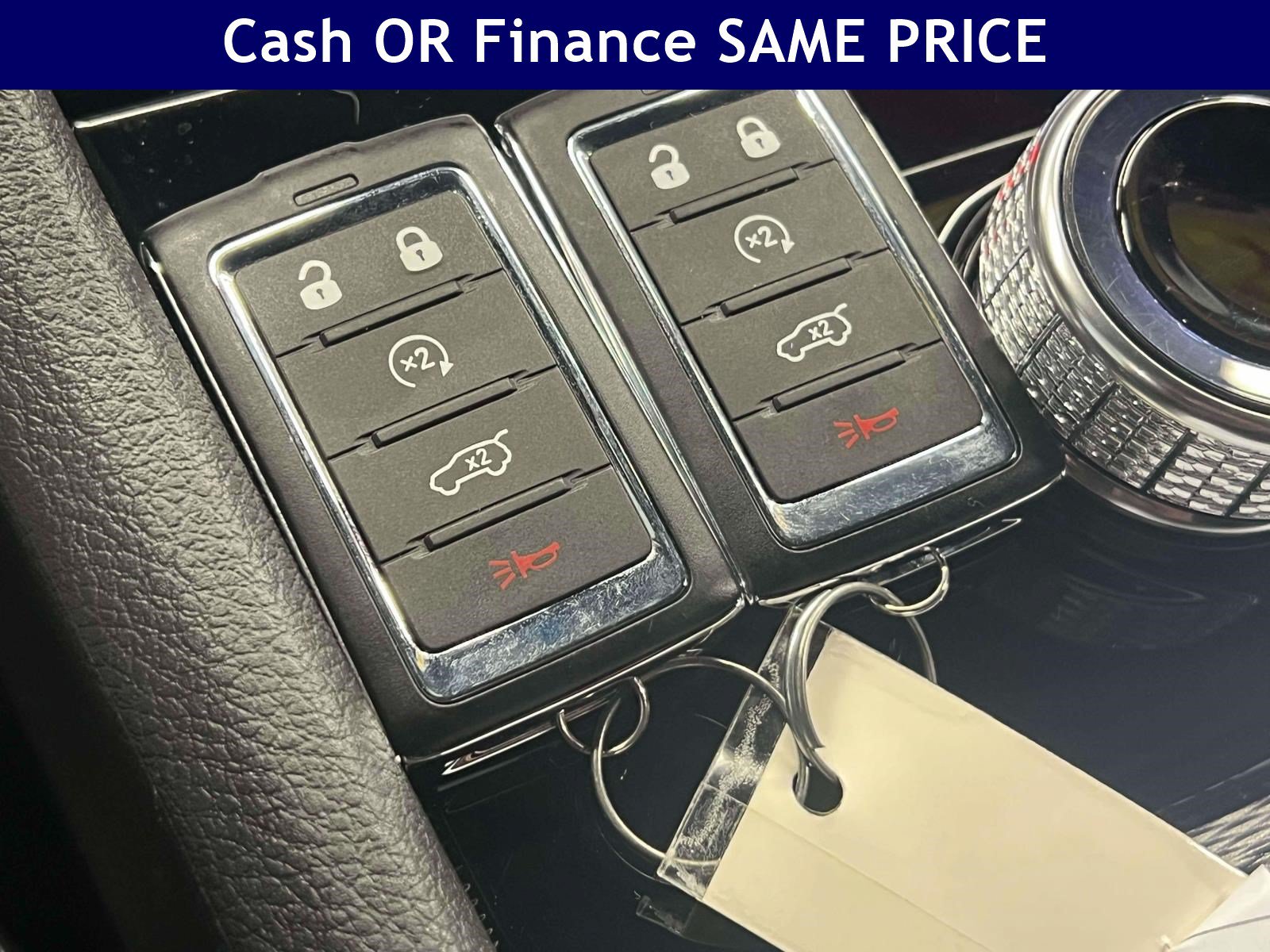Used 2025 Jeep Grand Cherokee Laredo X w/ Luxury Tech Group I AWD/4WD image 31