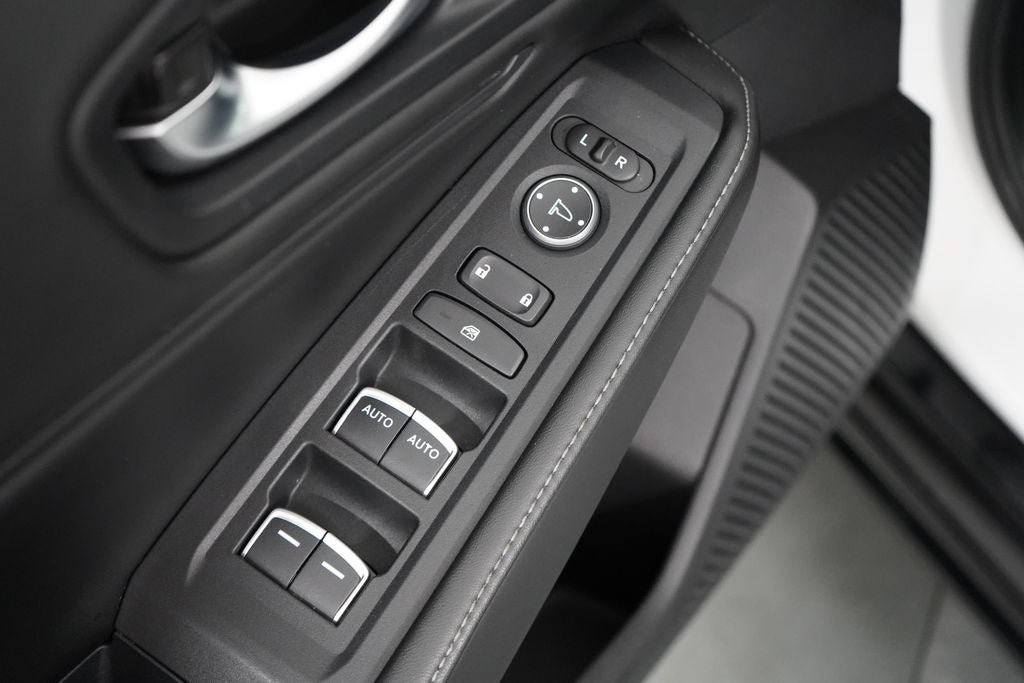 Used 2023 Honda Accord Sport image 18