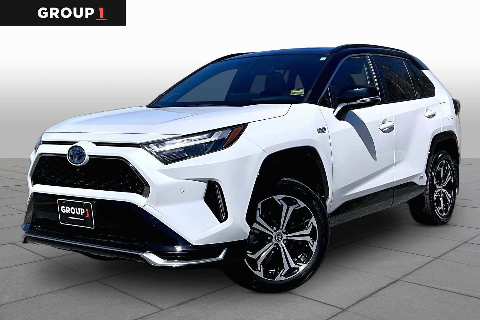 Certified 2023 Toyota RAV4 XSE w/ Premium Package AWD/4WD image 1