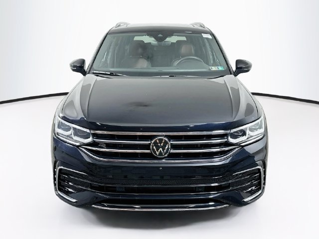 Certified 2024 Volkswagen Tiguan SEL R-Line AWD/4WD image 2