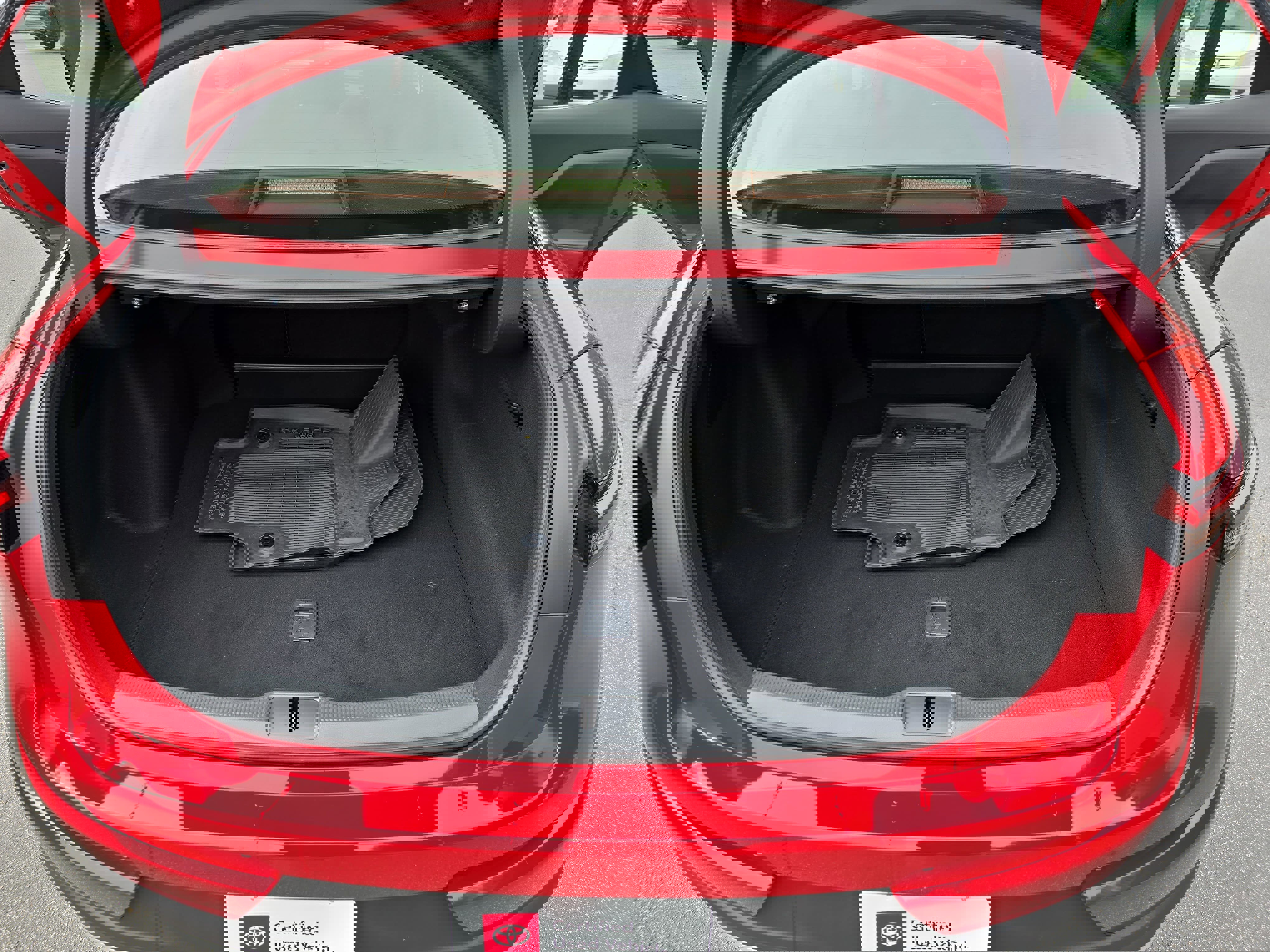 Used 2023 Toyota Crown XLE image 12