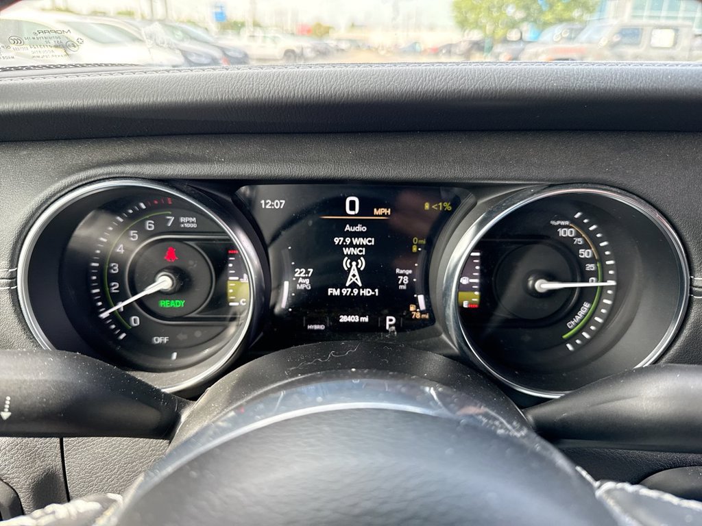 Used 2023 Jeep Wrangler Unlimited Sahara w/ Cold Weather Group AWD/4WD image 15