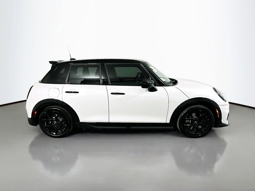 New 2026 MINI Cooper S image 4