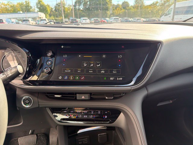 Used 2023 Buick Envision Avenir AWD/4WD image 18